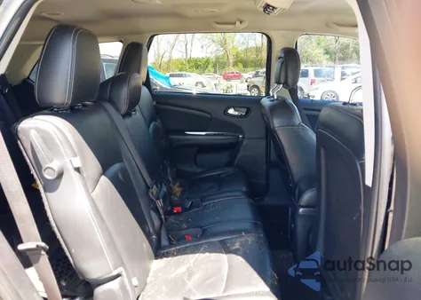 2015 Dodge Journey Sxt z USA, uszkodzony, nr VIN 3C4PDCBB8FT692264